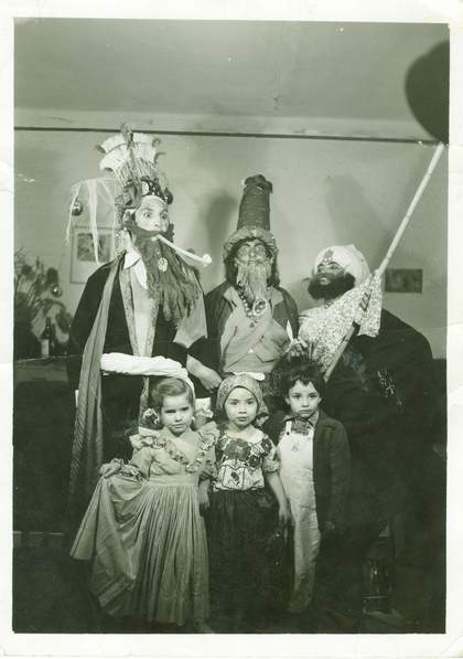  Kati Horna, The Three Kings, Mexico