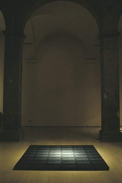 Alfredo Jaar Real Pictures 1995