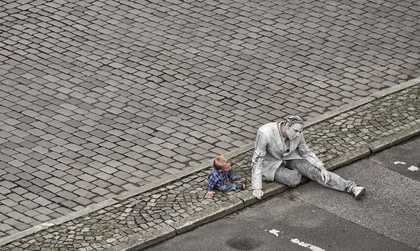 Image (c) Christian Angl from https://1000gestalten.de/en/