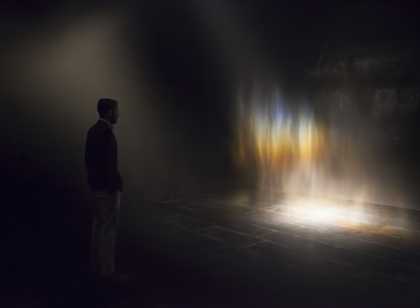 Beauty 1993 © Olafur Eliasson Photo: Maria del Pilar Garcia Ayensa / Studio Olafur Eliasson, Museum of Contemporary Art, Los Angeles, CA, USA