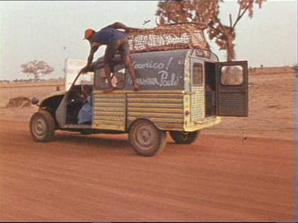 Cocorico! Monsieur Poulet film still 1