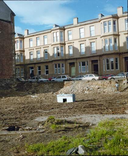David Shrigley  Leisure Centre 1992