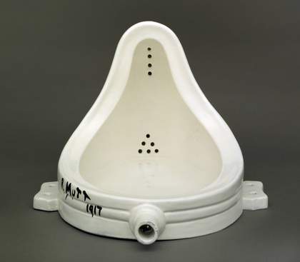 Marcel Duchamp, Fountain 1917, replica 1964, porcelain, 36 x 48 x 61cm