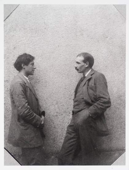 Photograph of Duncan Grant and Maynard Keynes at Asheham House in Sussex, the home of Leonard and Virginia Woolf, 1912 © Tate