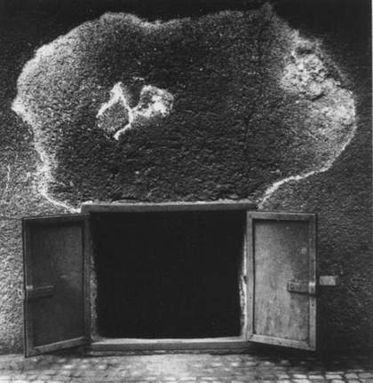 Emila Medková Explosion 1959