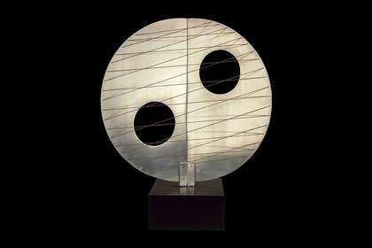 Photograph of Barbara Hepworth's sculpture Disc with Strings (Moon)