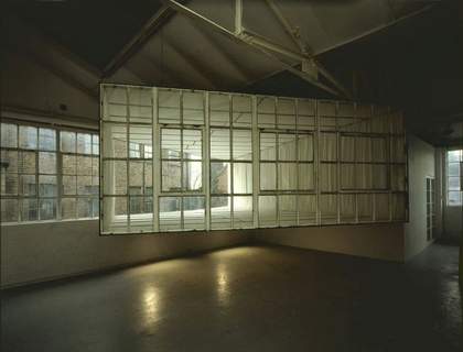 Fig.1 Richard Wilson, She came in through the bathroom window 1989