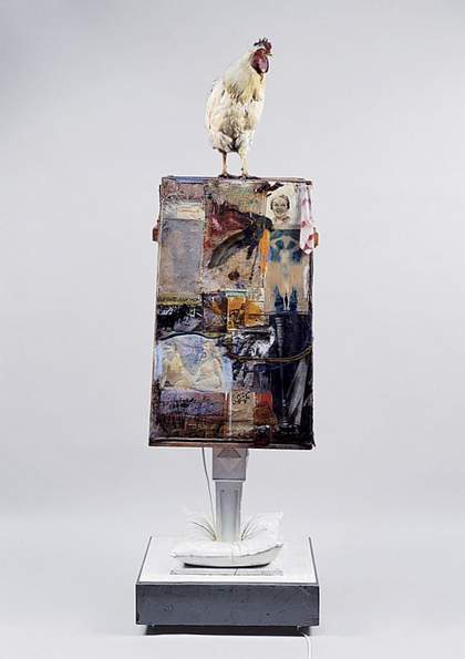Fig.5 Robert Rauschenberg, Odalisk 1955–8