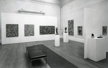 Fig.6 Installation view of The Peggy Guggenheim Collection exhibition 1964–5
