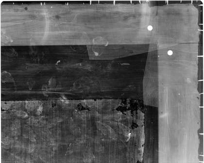 Fig.6 X-radiograph of the top right corner of the painting before removal of the extensions. Note the old damage to the edges of the original canvas and the cusping in its right edge