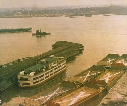 Dennis Oppenheim, Reverse Processing, Cement Transplant, East River, NY, 1970 1978