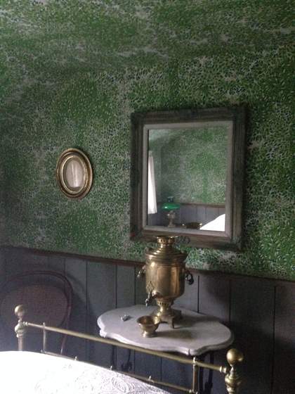 Bernard Perlin, Wallpaper c.1963, shown in the guest bedroom of Perlin’s home in Ridgefield, Connecticut, 2015