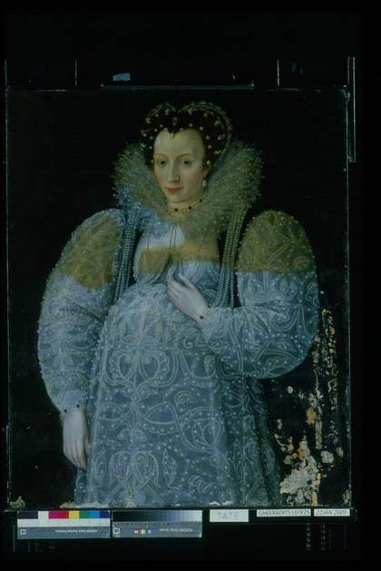 Fig.12 Portrait of an Unknown Lady c.1595 during the removal of old varnish and overpaint