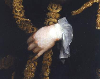 Fig.3 Detail of the sitter’s left hand and gold-braided robe