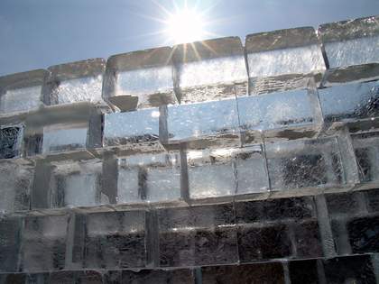 Allan Kaprow, Fluids, performed 29 March 2008 at Tate Modern