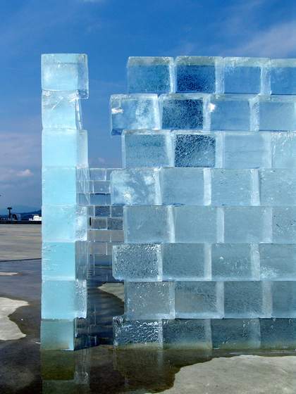 Allan Kaprow, Fluids, performed 29 March 2008 at Tate Modern