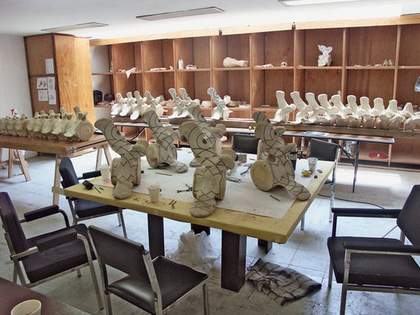 Gabriel Orozco First graphite drawings on the whale spine in the workshop at Buenavista Station Mexico City 2006