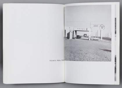 Edward Ruscha, Twentysix Gasoline Stations, 1963, 3rd edition, Los Angeles 1969