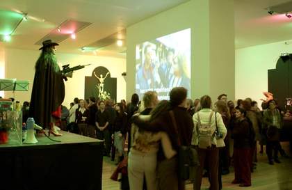 Guillermo Gómez-Peña, Ex Centris (A Living Diorama of Fetish-ized Others) 2002