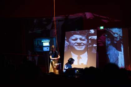 Joëlle Tuerlinckx, «THAT’S IT!» (  3 Free Minutes) 2014