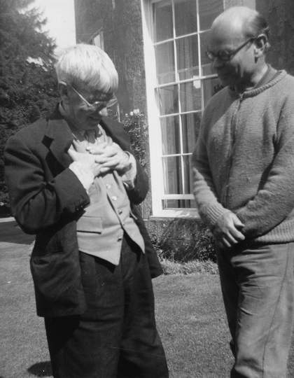 Stanley Spencer with John Rothenstein, Newington, 1956