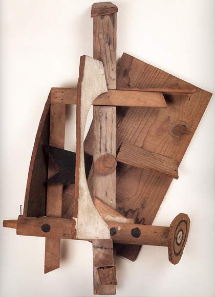 Pablo Picasso Mandolin and Clarinet 1913