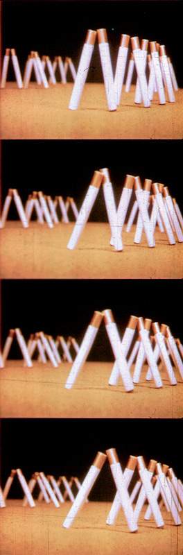 Oskar Fischinger Muratti Greift Ein 1934 still two