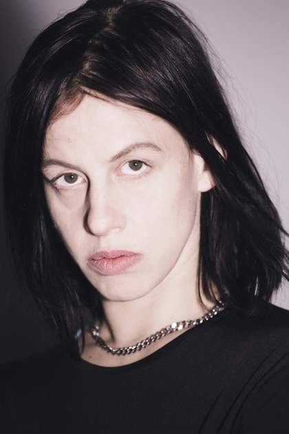 Anne Imhof Portrait ​​​​​​​© Photo Nadine Fraczkowski
