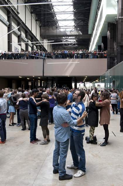 Public warm up with Boris Charmatz