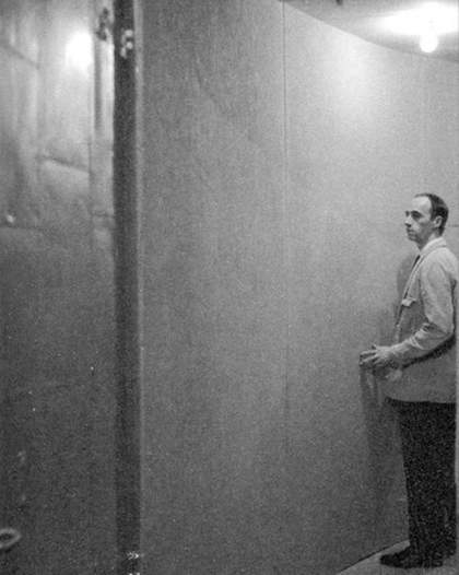 Robert Morris Passageway 1961