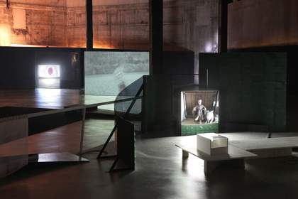 Sung Hwan Kim, Dog Video 2006, From the commanding heights… 2007, Washing Brain and Corn 2010, Temper Clay 2012