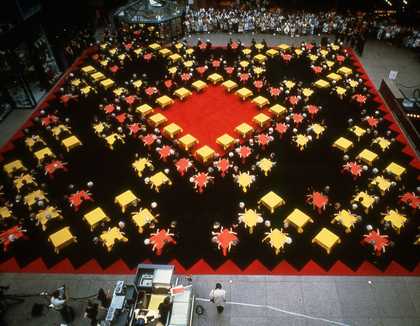 Suzanne Lacy: The Crystal Quilt