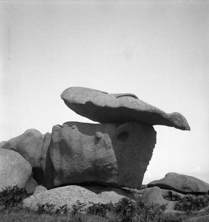 Eileen Agar Photograph of rocks in Ploumanach