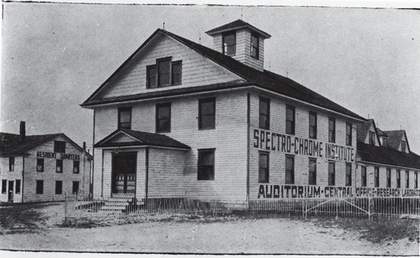 The Spectro Chrome Institute Malage  New Jersey 1933.