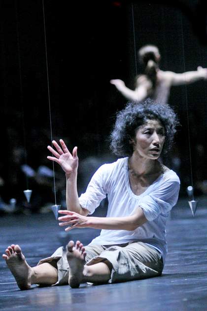 William Forsythe, Nowhere and Everywhere at the Same Time 2009