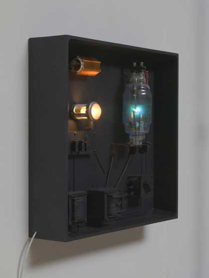 Takis Télélumière Relief No. 5 1963-1965 Tate Presented by Tate Members 2018 © Takis